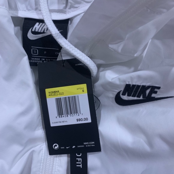 Nike Women's Sportswear Heritage Windrunner Jacket - Picture 4 of 6